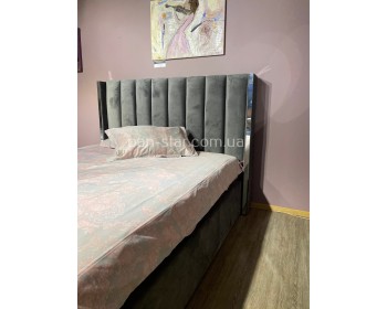 Мягкая двуспальная кровать  Андорра